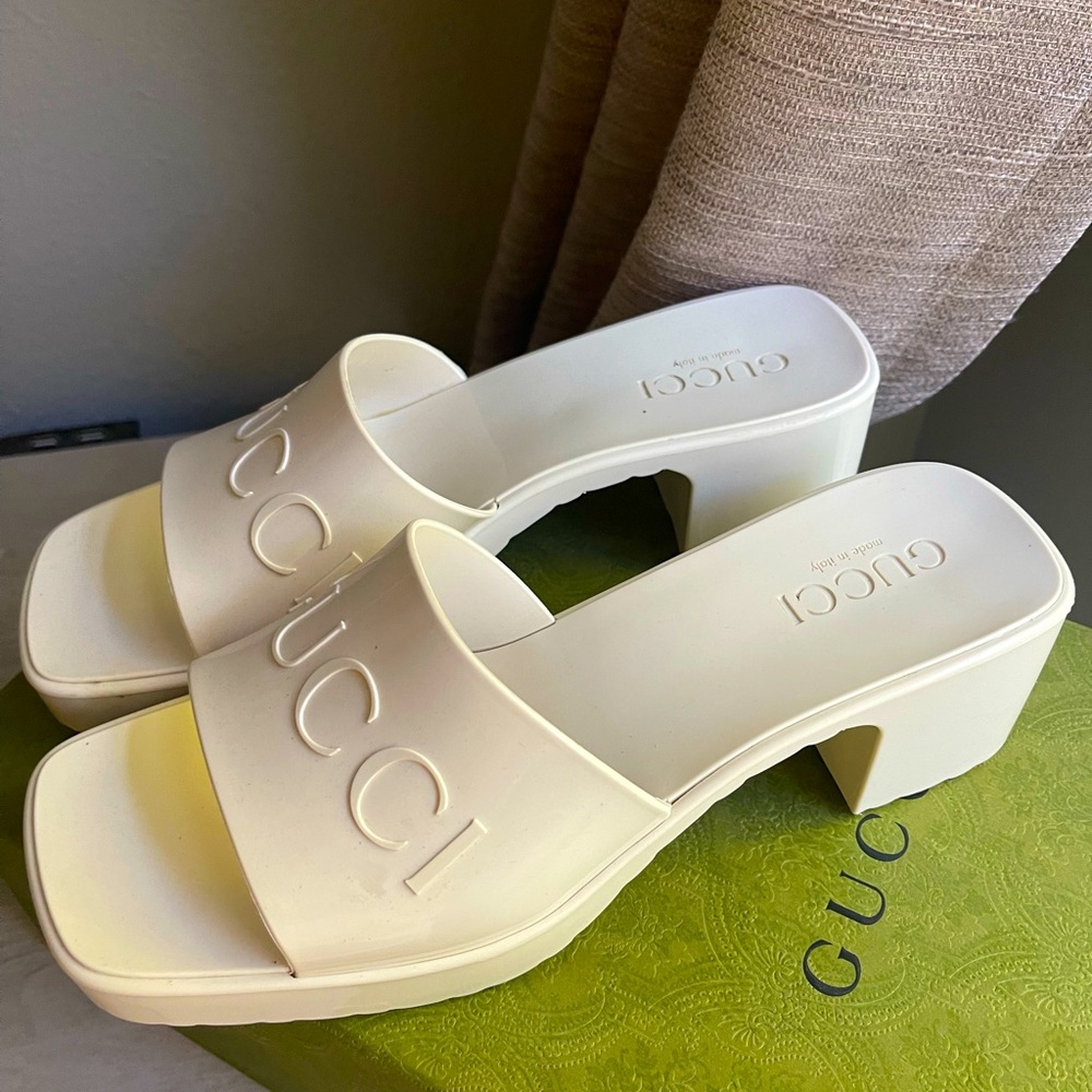 Authentic Gucci Rubber slides